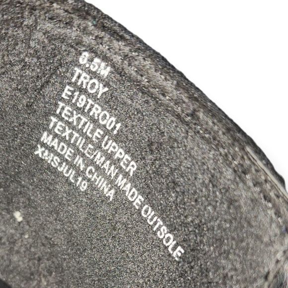 ESPRIT Troy Black Faux Suede Ankle Boots W/ Silvertone Side Zip 8.5 - Picture 2 of 10